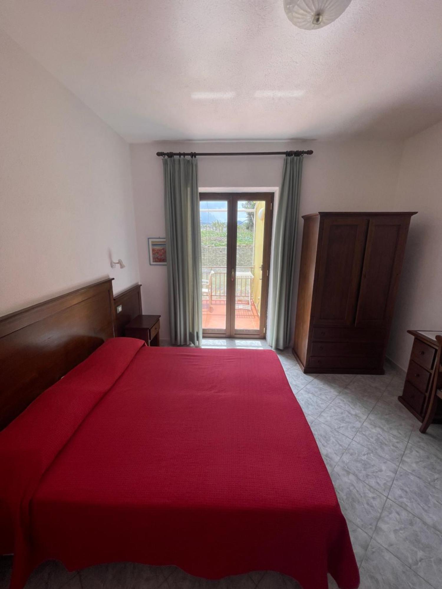 Residence Andrea A Mare Форио Экстерьер фото