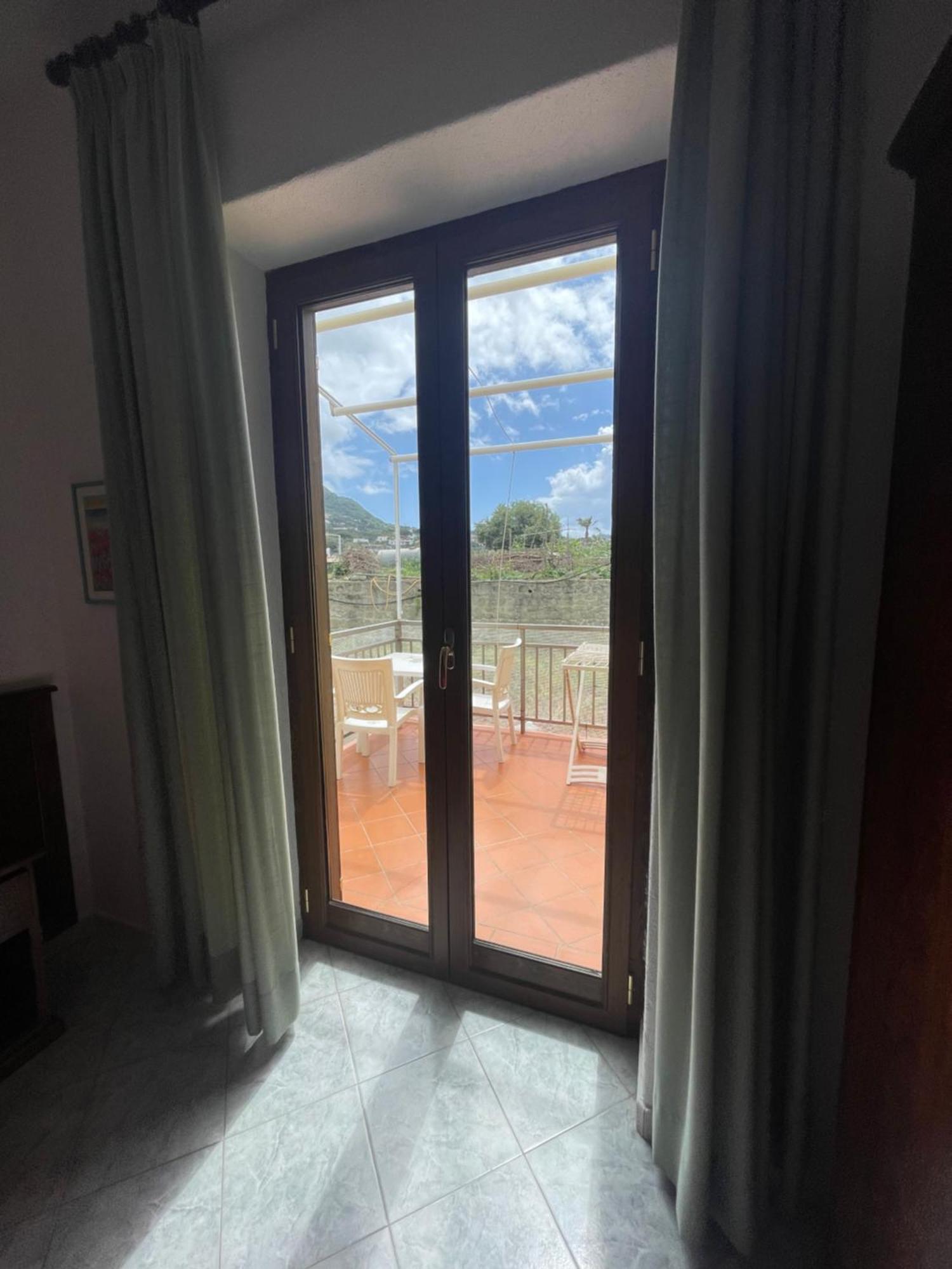 Residence Andrea A Mare Форио Экстерьер фото