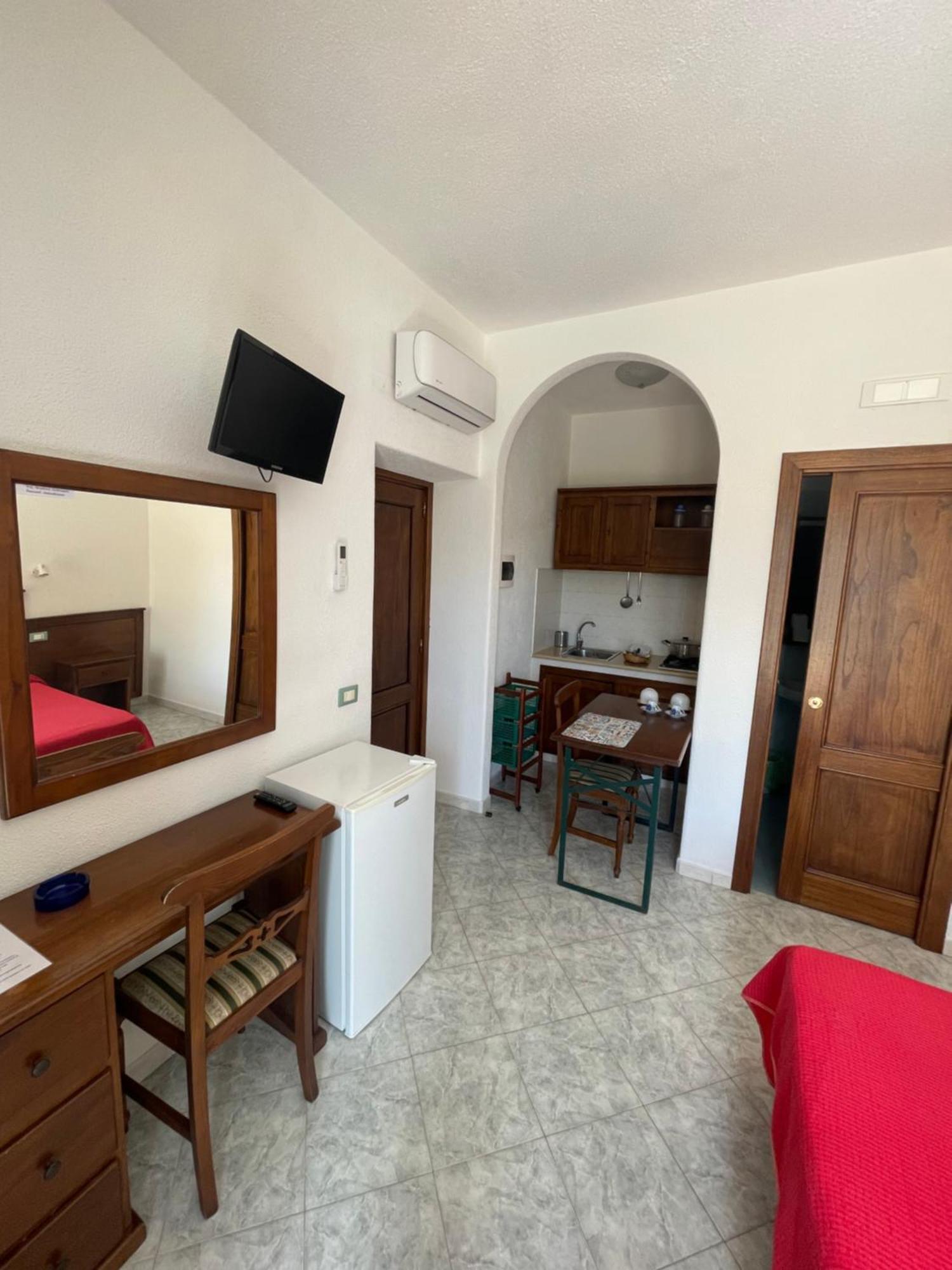 Residence Andrea A Mare Форио Экстерьер фото