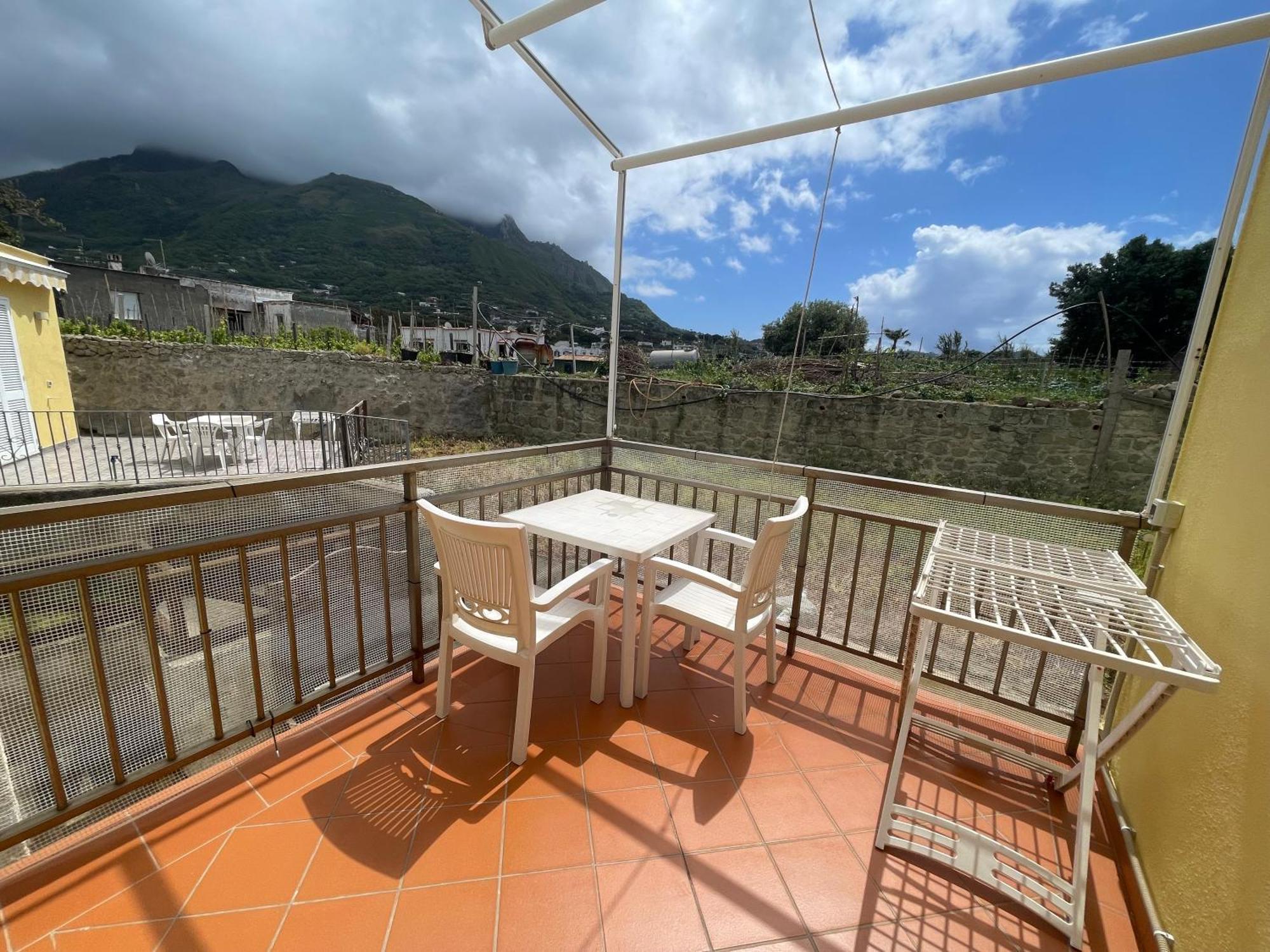 Residence Andrea A Mare Форио Экстерьер фото