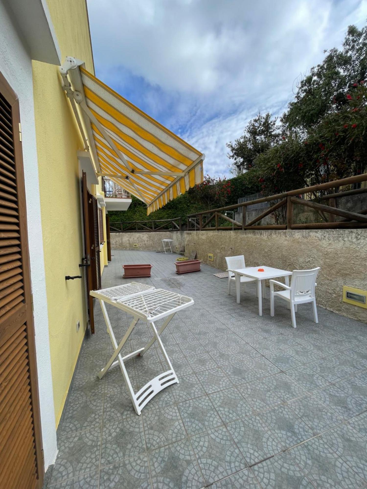 Residence Andrea A Mare Форио Экстерьер фото