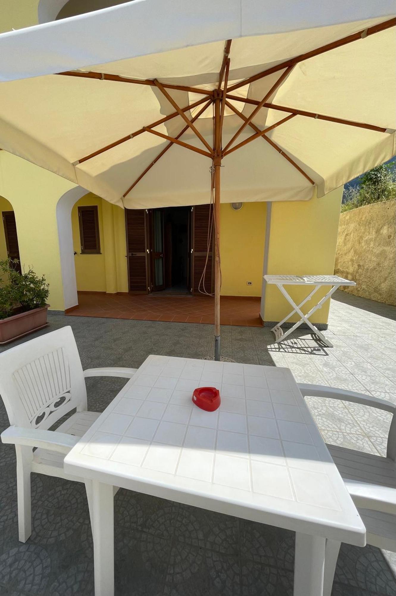Residence Andrea A Mare Форио Экстерьер фото