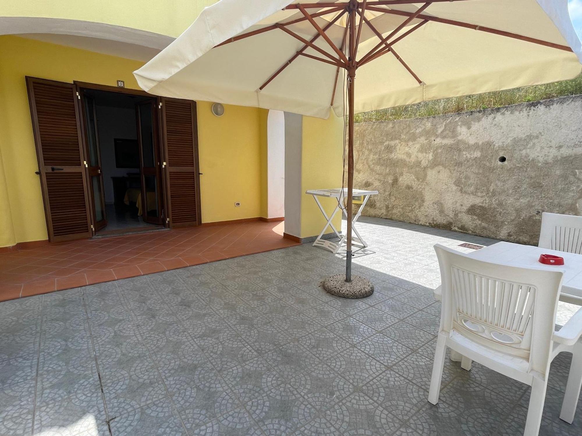 Residence Andrea A Mare Форио Экстерьер фото
